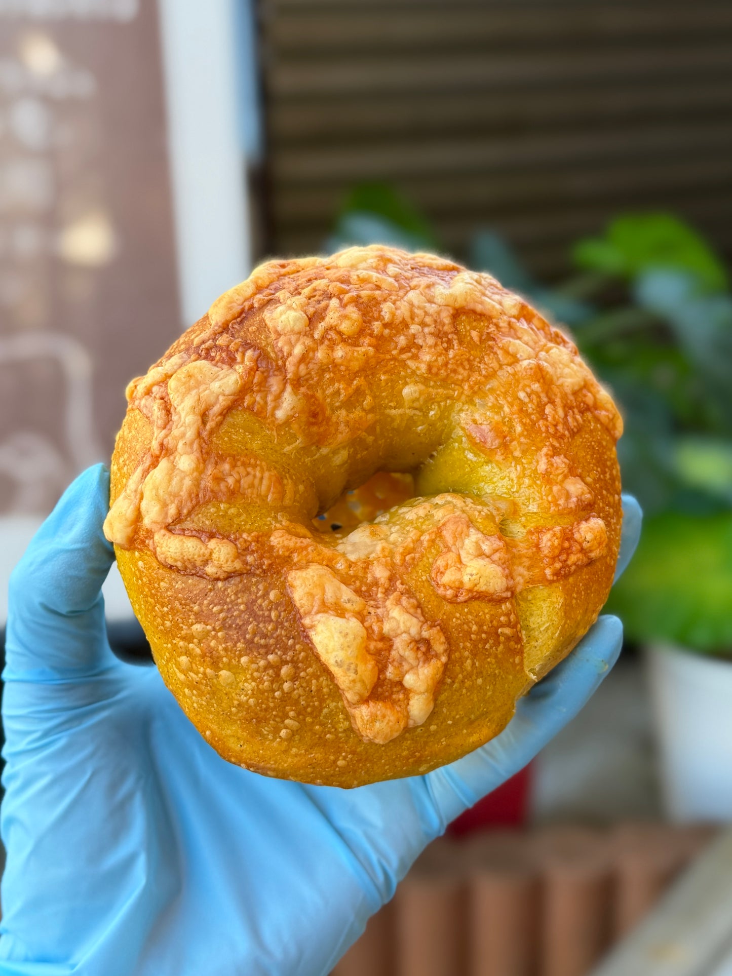 カレーベーコンチーズベーグル